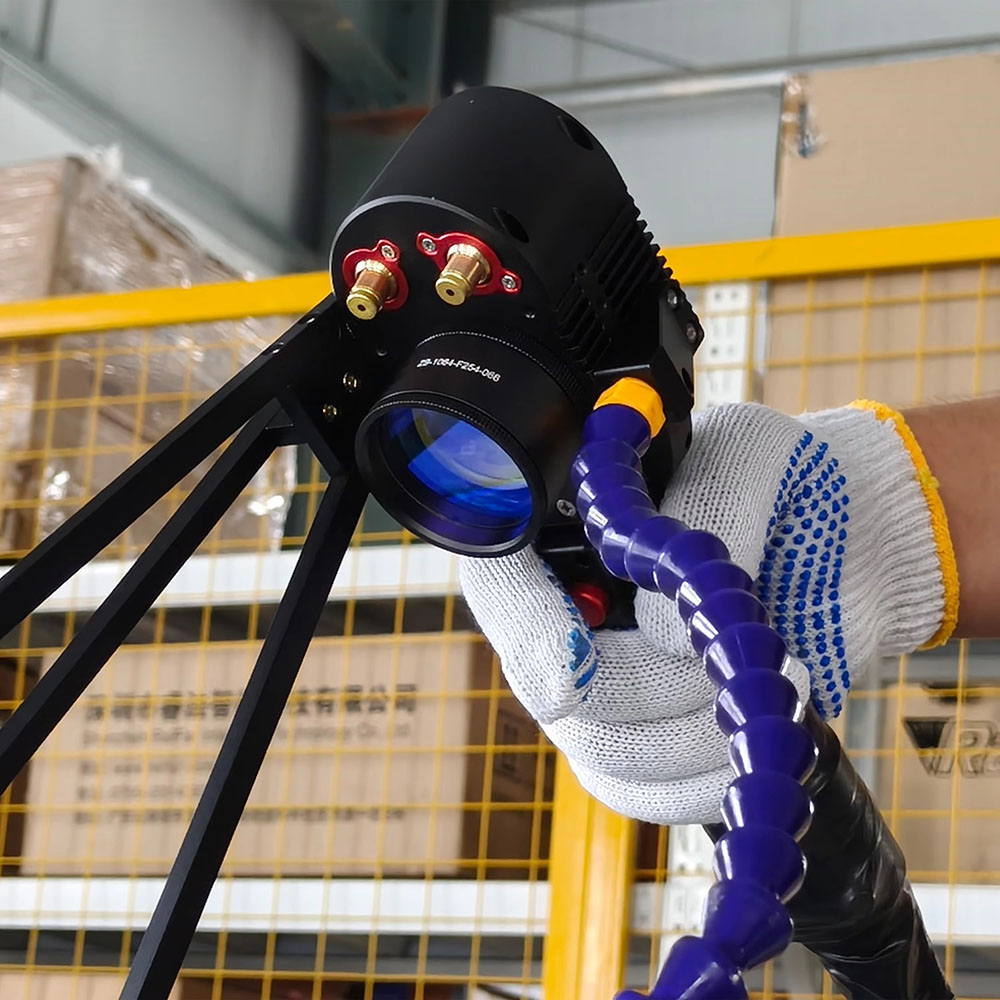 Pulsed Laser Cleaning Machine  - огляд і ціна Industrial Laser Paint Remover